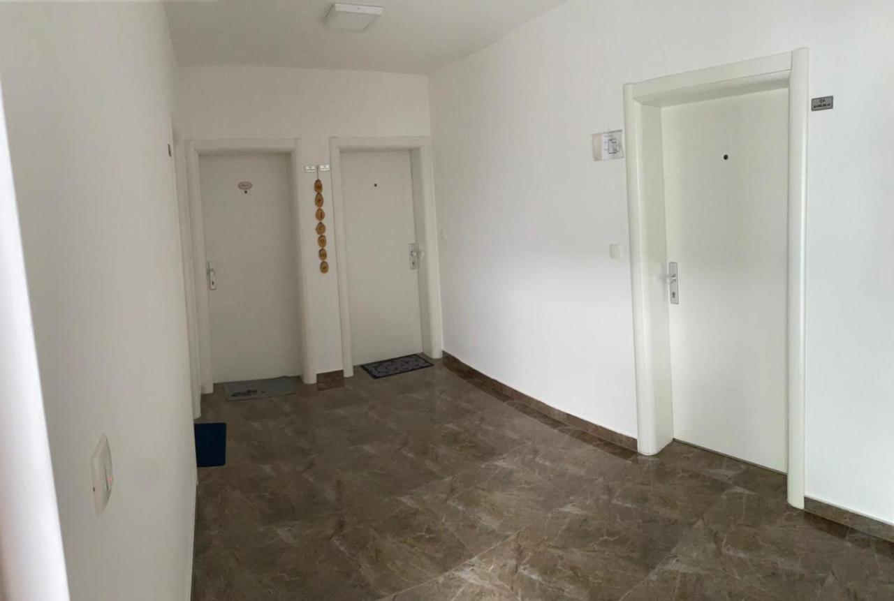 Apartman Bistrica 利夫诺 外观 照片